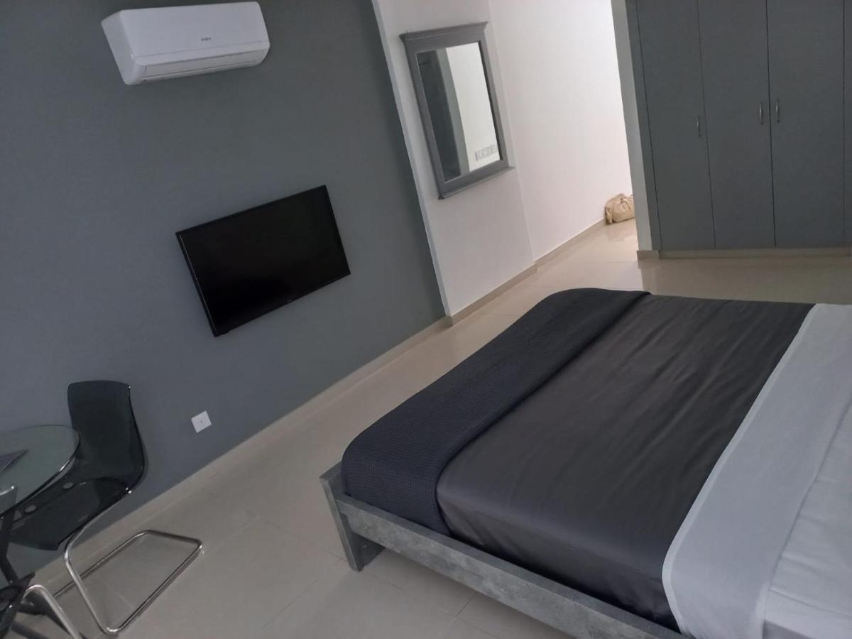 Modern Studio Apartment Armonia Court Paralímni Extérieur photo