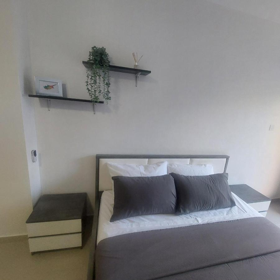 Modern Studio Apartment Armonia Court Paralímni Extérieur photo